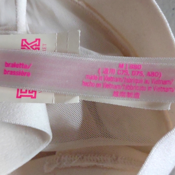 New Victoria's Secret Pink Medium white lace caged back bralette - Picture 9 of 11